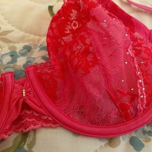 Victoria's Secret bra 34D
